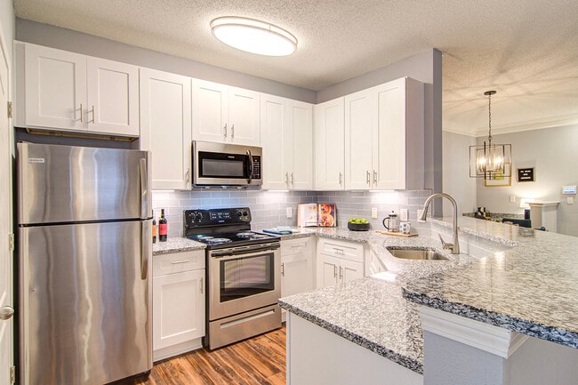 Building Photo - Stonegate Rental