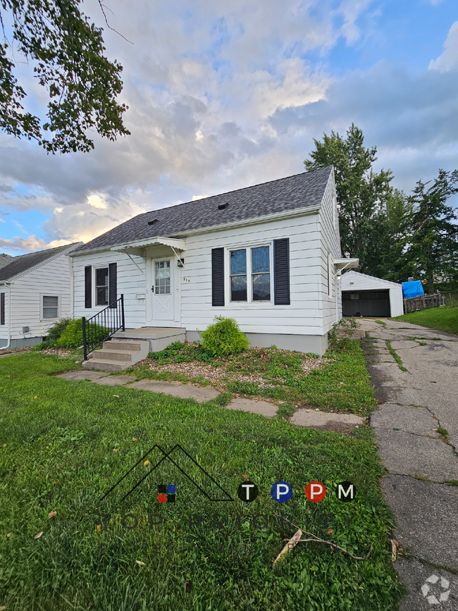 Building Photo - 3 Bedroom | 1 Bathroom Story Single-Family... Rental