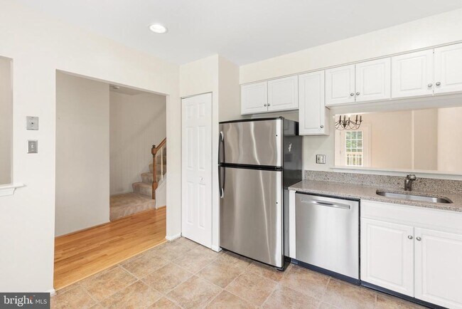 23 Roger Valley Ct