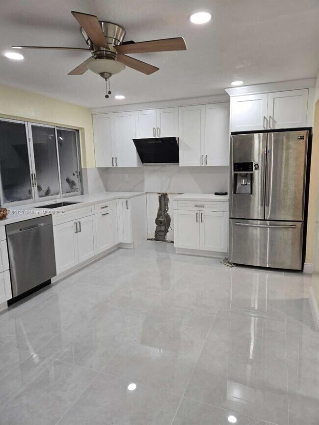 Photo - 2430 NW 83rd Way