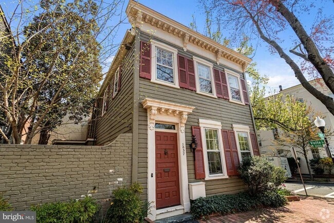 Building Photo - 1537 33rd St NW Rental