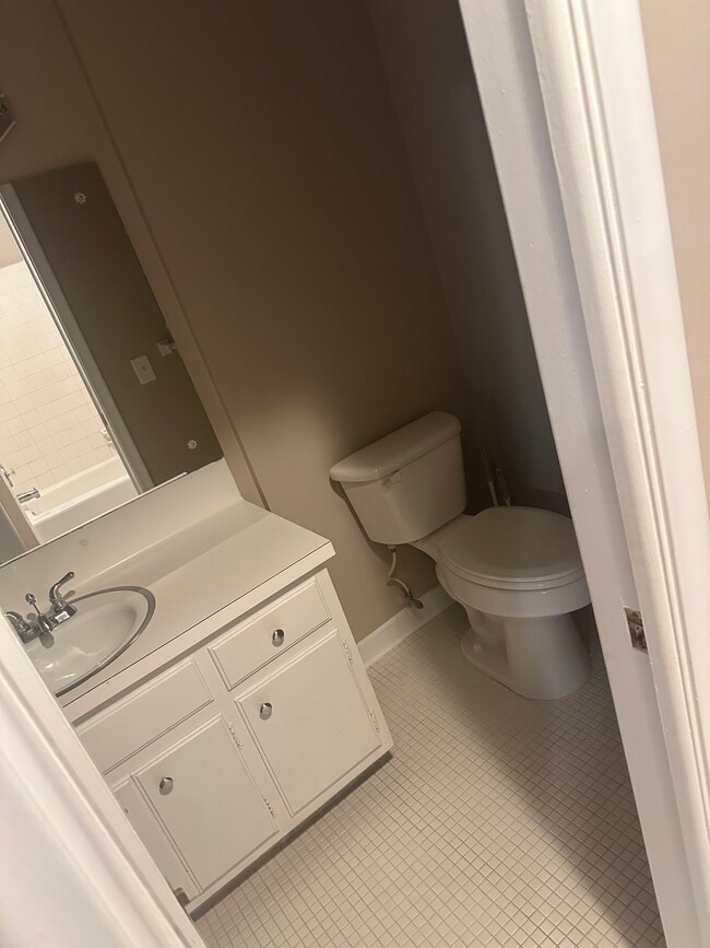 Photo - 5325 Territorial Rd Unidad Apt.211