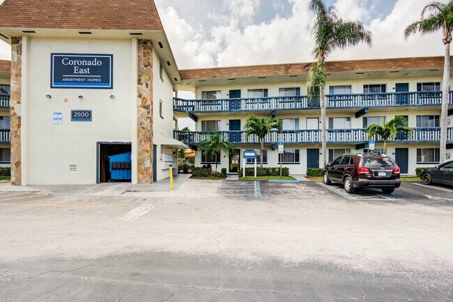 Photo - Coronado Springs East