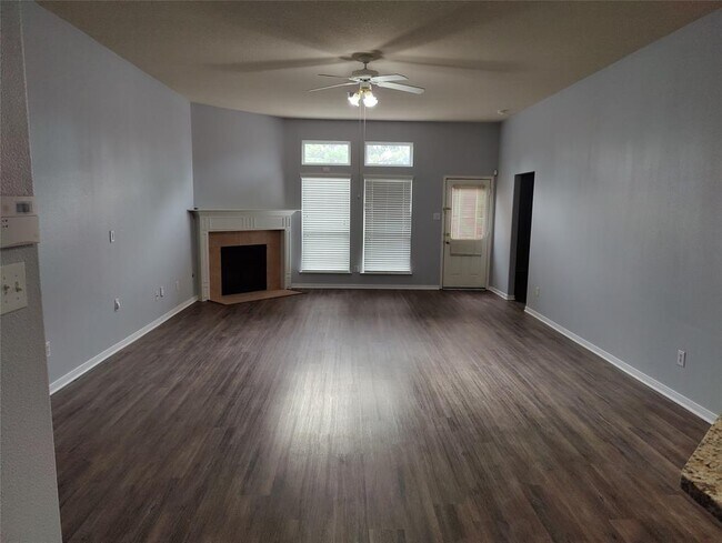 Photo - 14123 Curry Creek Ln Condo