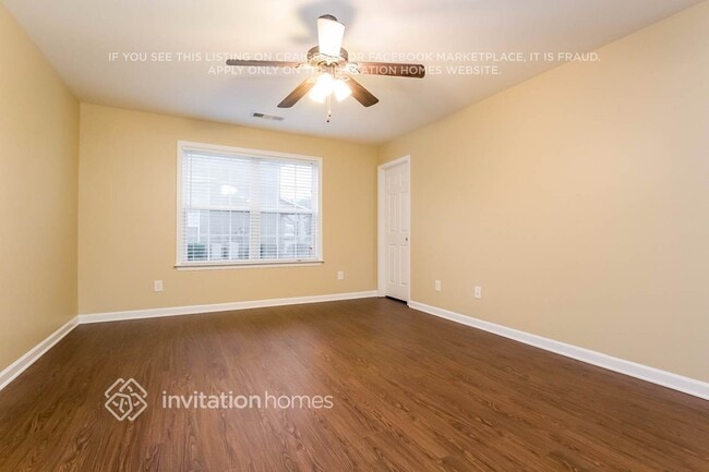 Photo - 2462 Fisk Falls Dr