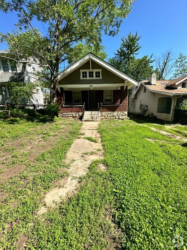 Building Photo - 1418 E 65th St Rental