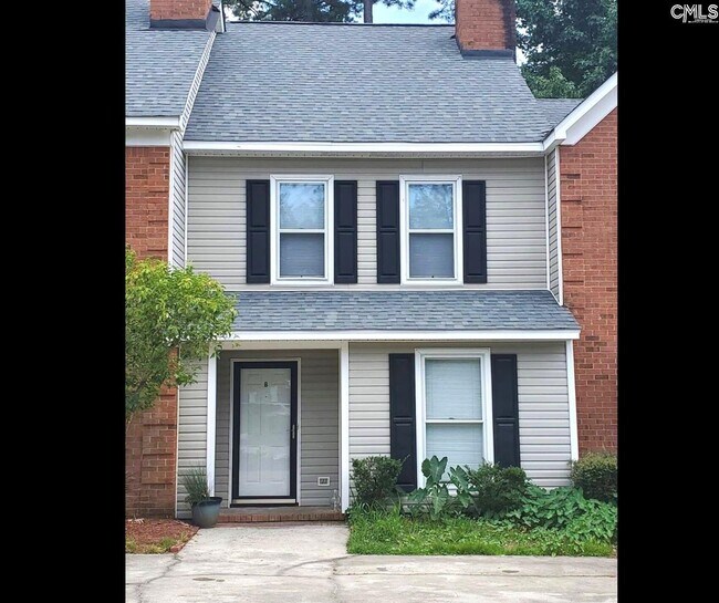 Photo - 211 Lanneau Ct