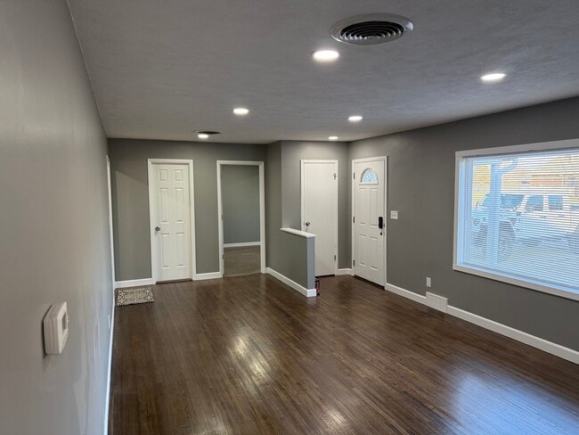 Photo - 2517 N Waldron St