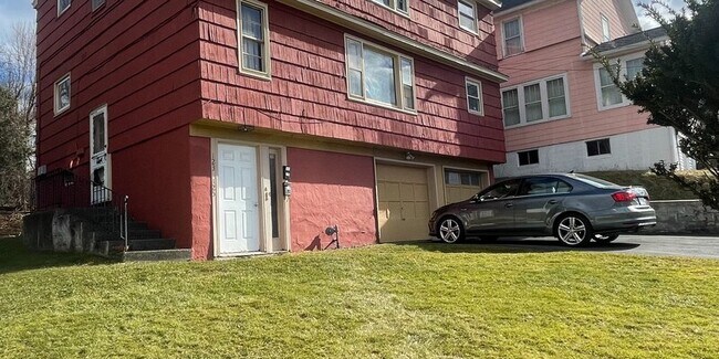 Genesee Park Dr 123/125 - Genesee Park Dr 123/125 Condo Unit 125