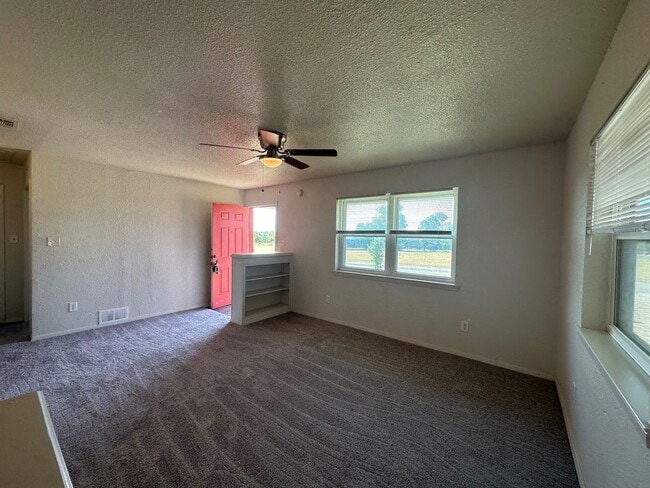 Photo - County Living- 1 mile from Hwy 380