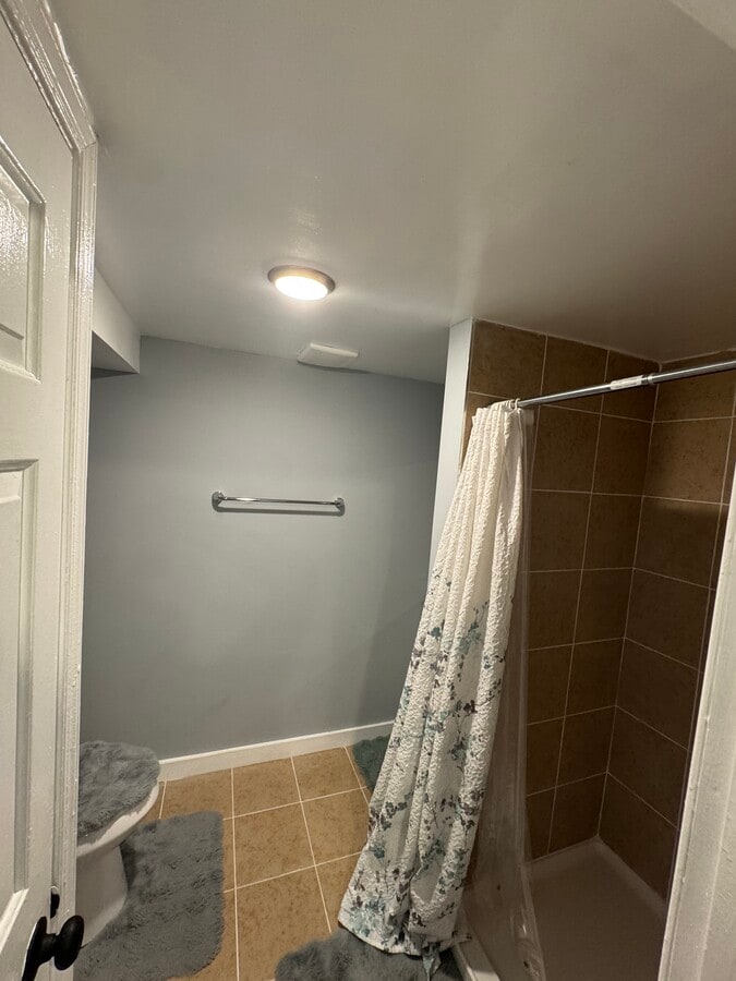 Photo - 421 Saint Margarets Dr