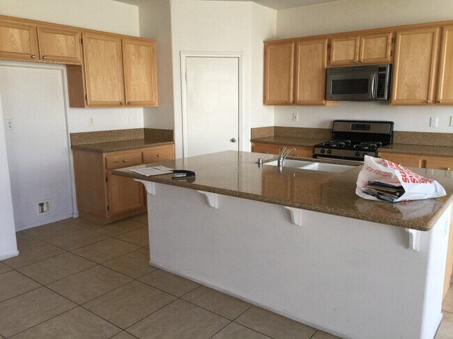 Photo - 44523 Byron St
