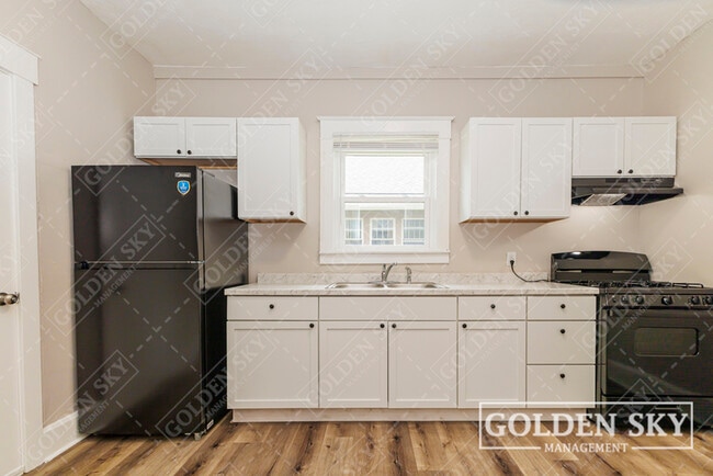 Photo - 1700 S Mulberry St