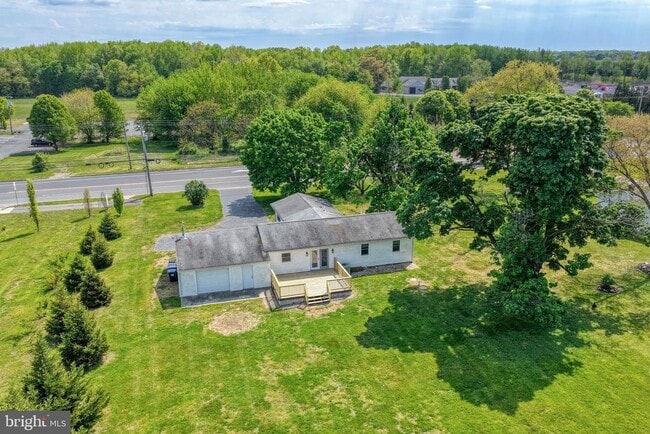 Photo - 441 Boyds Corner Rd