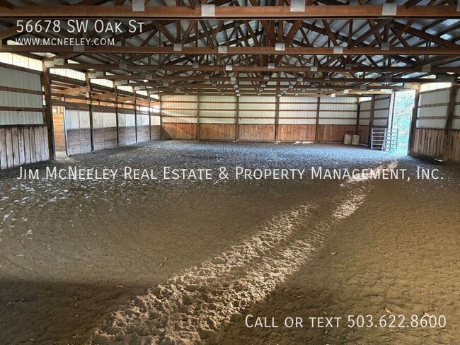 Photo - 56678 SW Oak St