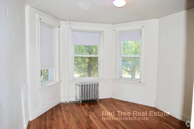 Building Photo - 1160 Boylston St Unit 3 Rental