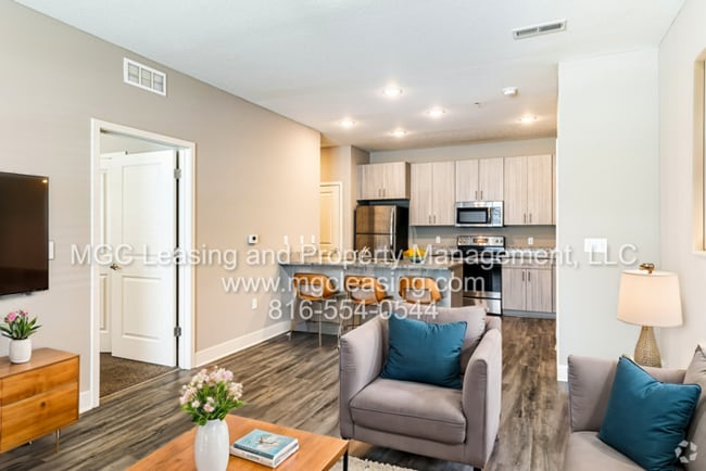 Building Photo - Come See What You Have Been Missing At Bri... Rental