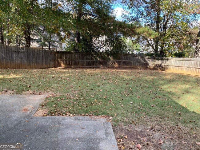 Photo - 321 Baldwin Ct