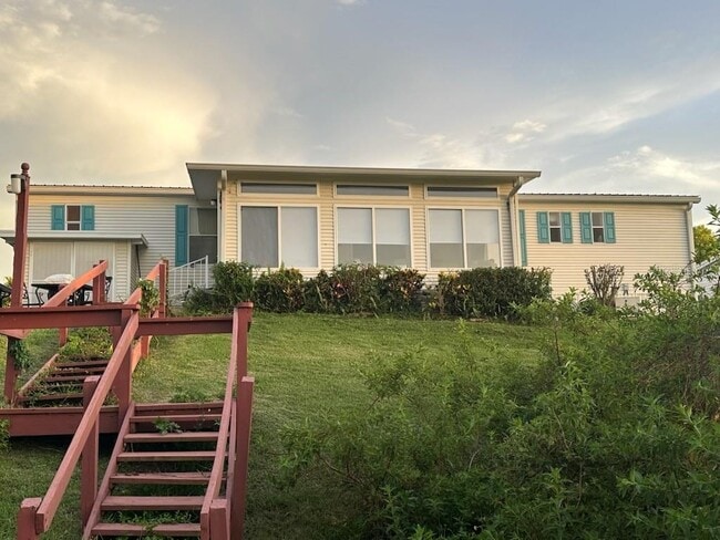 Photo - 2055 S Floral Ave