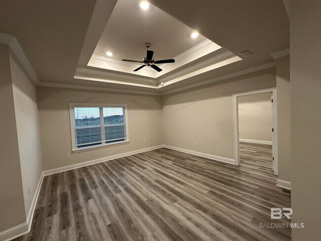 Photo - 146 Millet Ave