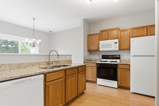 Photo - 811 Donelson Ct