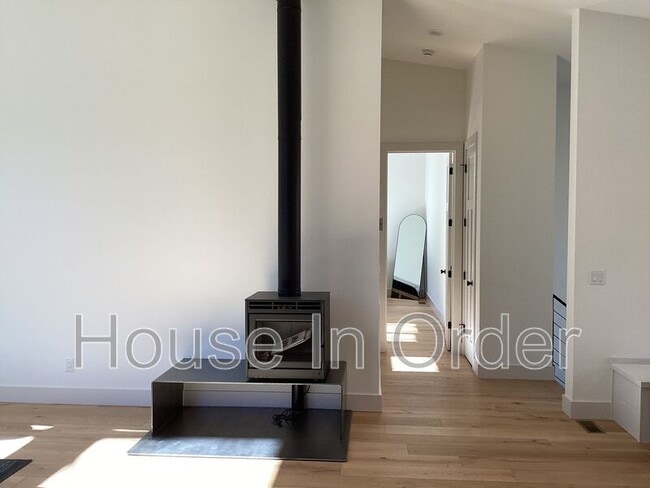 Photo - 170 Mountain Laurel Ln