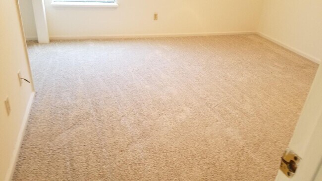 Photo - Available from May 15th.  2 Bedroom home with garage. Great Area and Location!