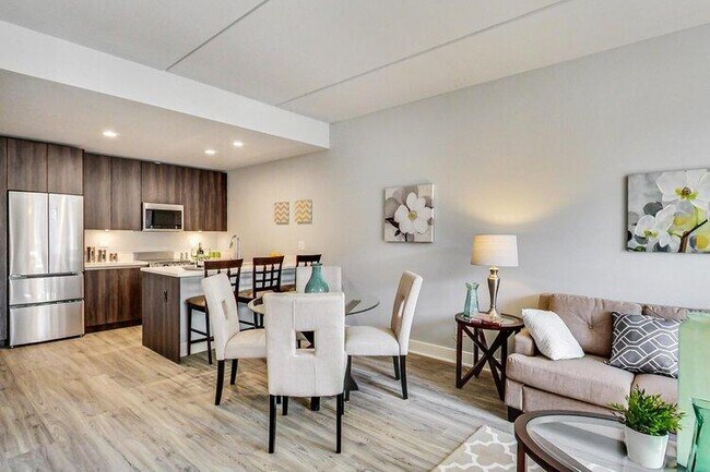 Photo - 1 bedroom in Chicago IL 60610 Unidad 613