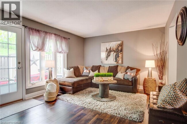 Photo - 206 Green Valley Dr