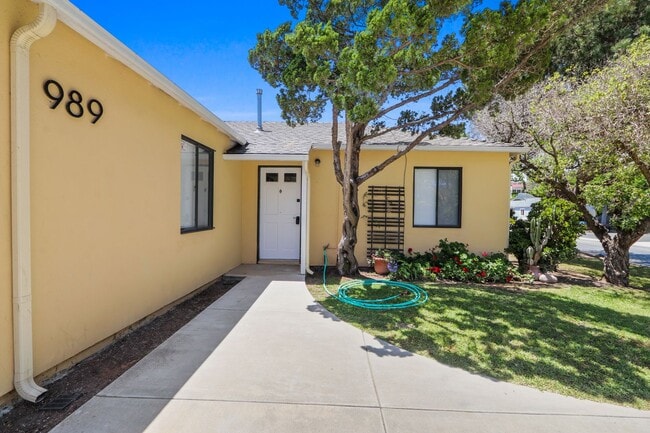 Photo - Beautifully Rehabbed Costa Mesa SFH with Large Yard