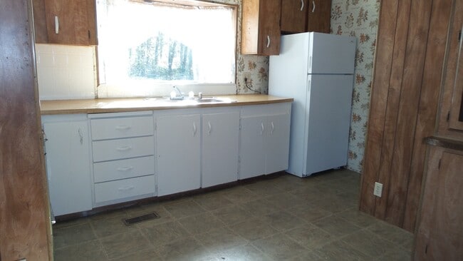 Building Photo - Manufactured Home in Dexter