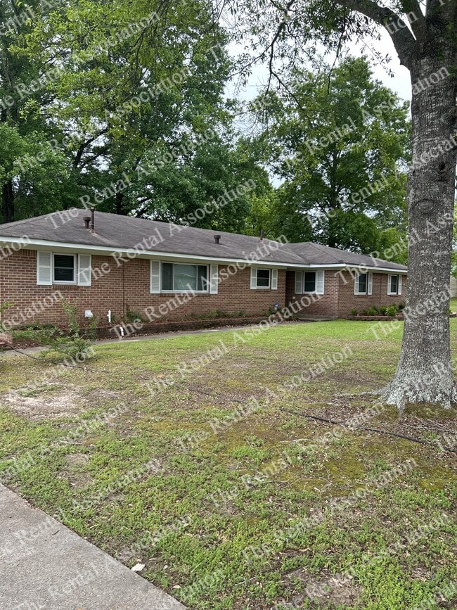 Photo - 782 Rwe Jones Dr