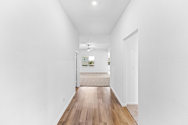 Photo - 1139 Amy Dr