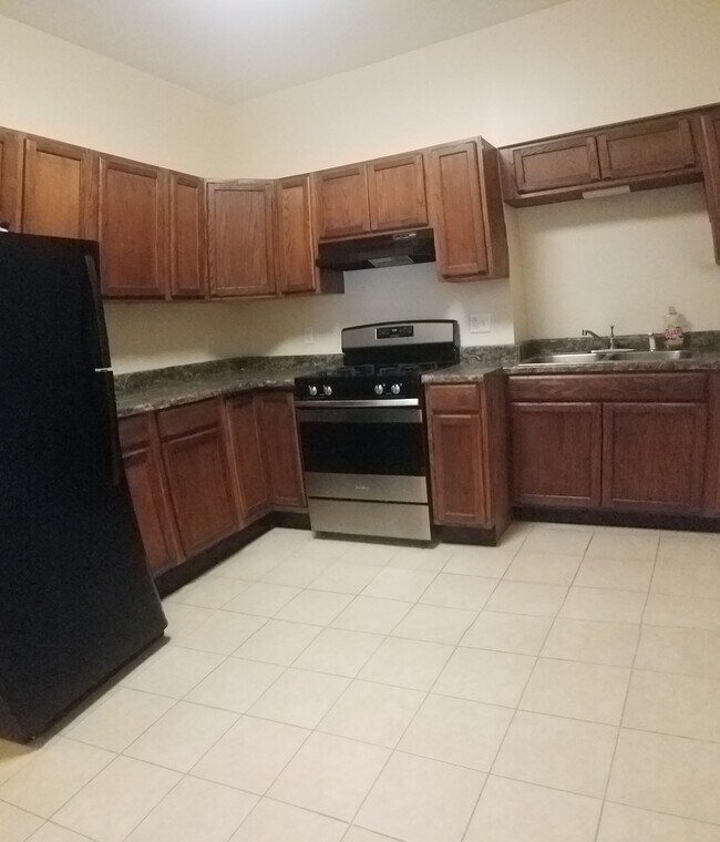 Photo - 621 4th St Unit 1