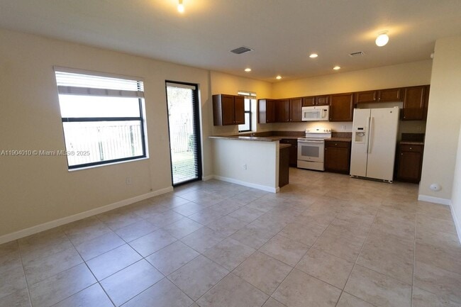 Photo - 11765 SW 238th St