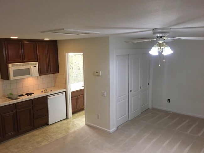 Photo - Rare studio in N. Turlock