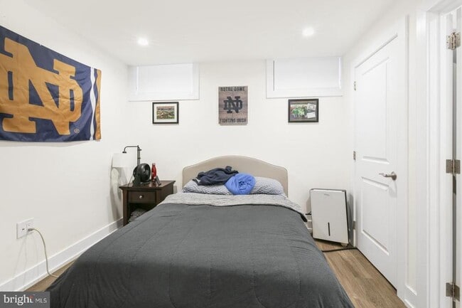 Photo - 2013 Mt Vernon St Unit A