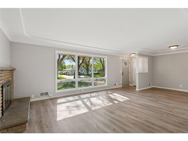 Photo - 6416 Wilryan Ave