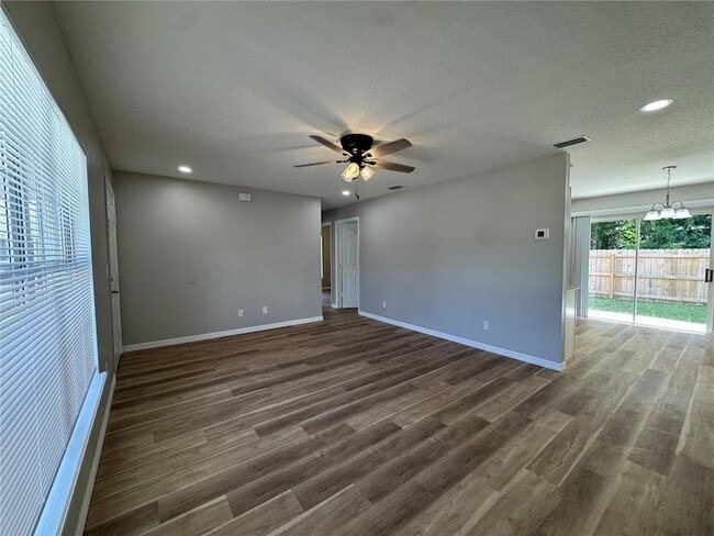 Photo - 1151 W Minneola Ave