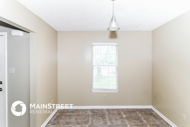 Photo - 1829 Black Bear Cir W