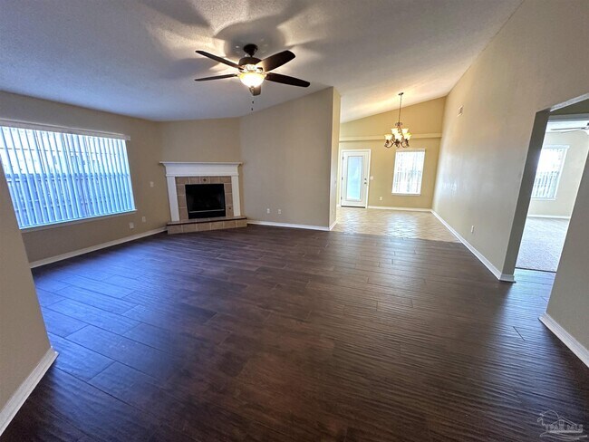 Photo - 7909 Cayenne Way