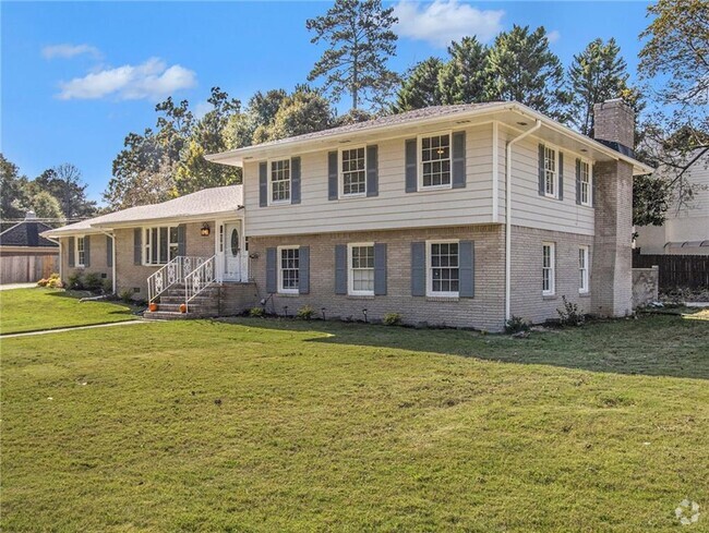 Building Photo - 1770 N Springs Dr Rental