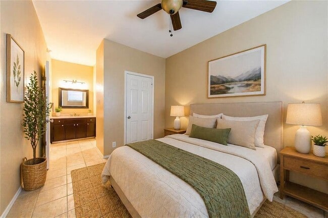 Photo - 3206 King St Unit 208