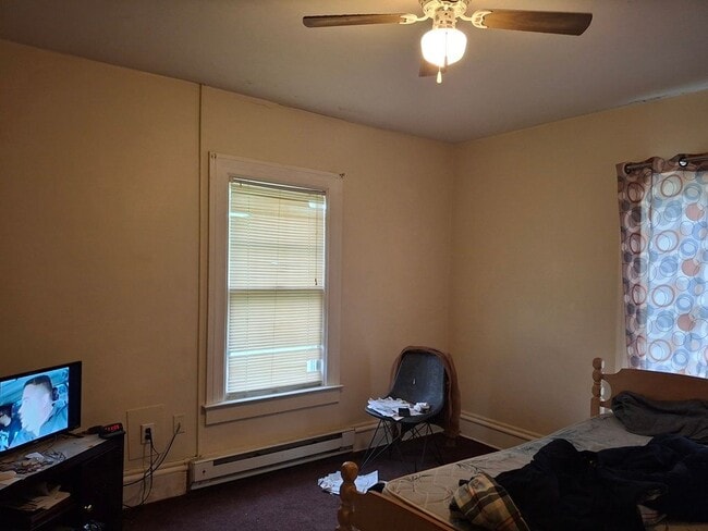 Photo - 11 Prather Ave