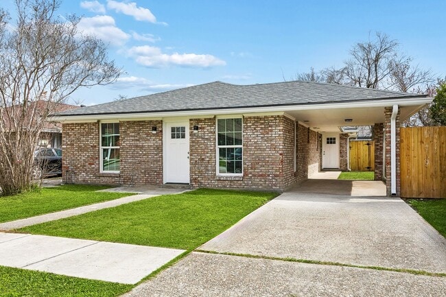 Building Photo - (OTR)2610-2612Dawso Unit 2612