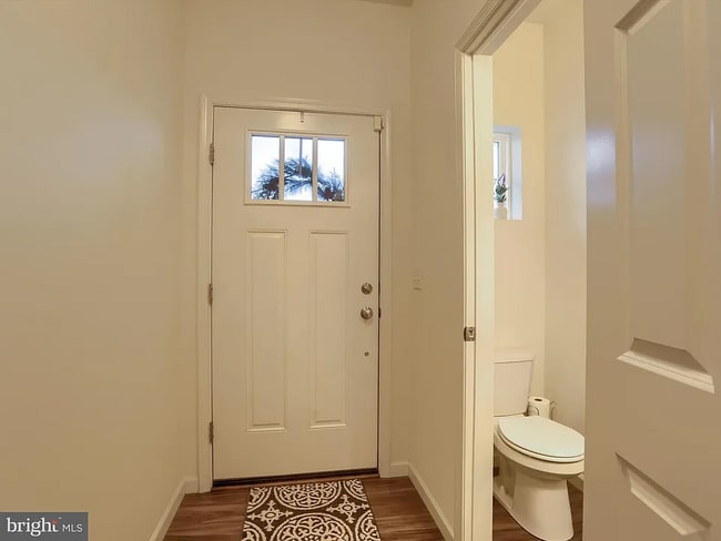 Photo - 1730 Fairbank Ln