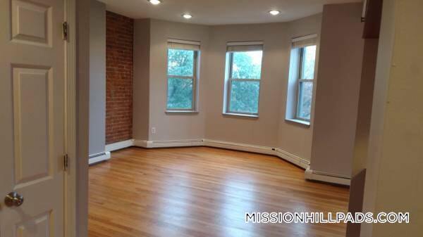 Photo - 390 Riverway Unit 16