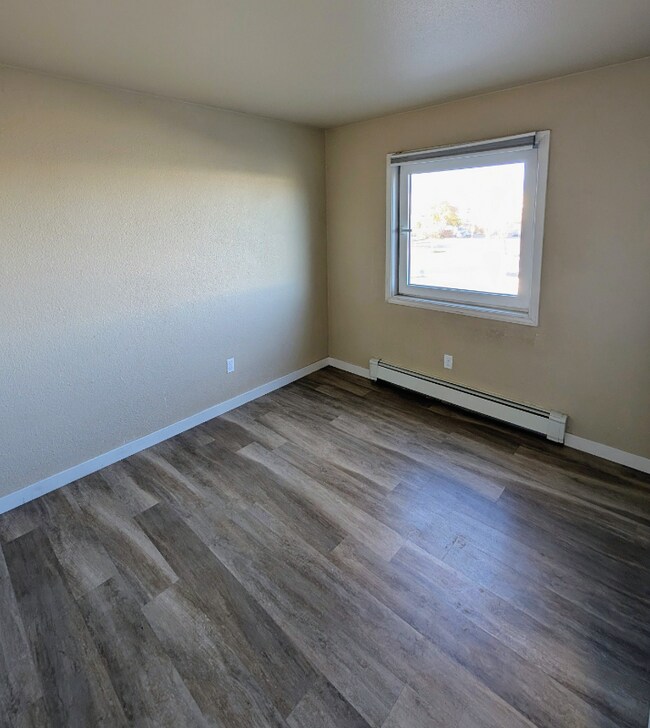 Photo - 618 Gambell St Unit 22