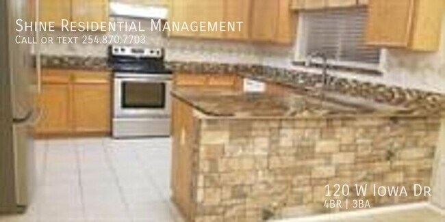 Photo - 120 W Iowa Dr