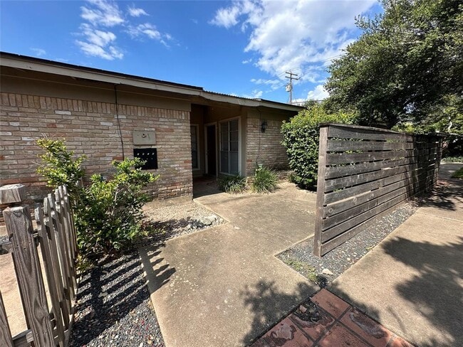 Building Photo - 3418 Willowrun Dr Rental